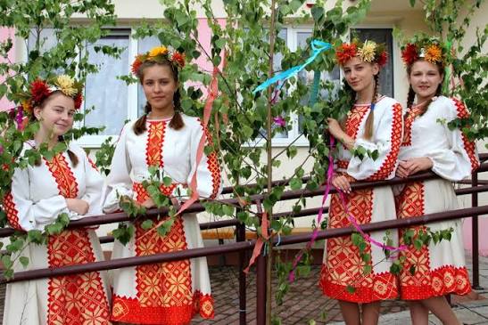 Фольклорный праздник «Старадварэцкая сёмуха - гудзе на ўсю ваколіцу!»