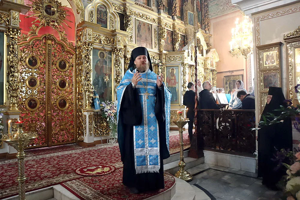 Прастольнае свята ў старажытным манастыры